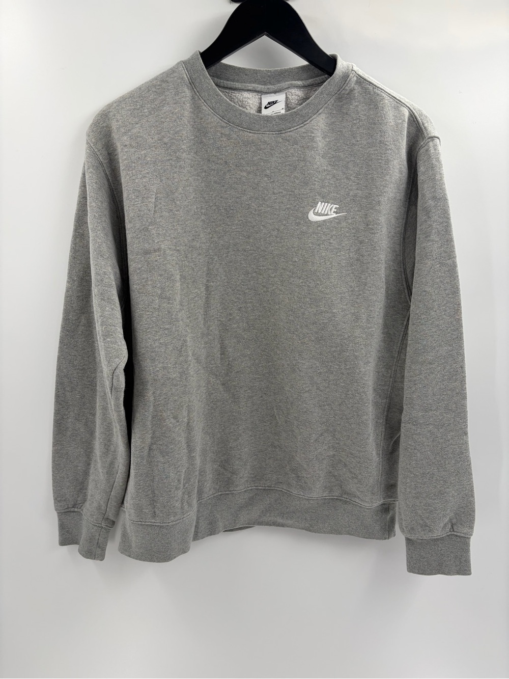 Nike Y2K Gray Crewneck Sweatshirt Embroidered Swoosh size medium